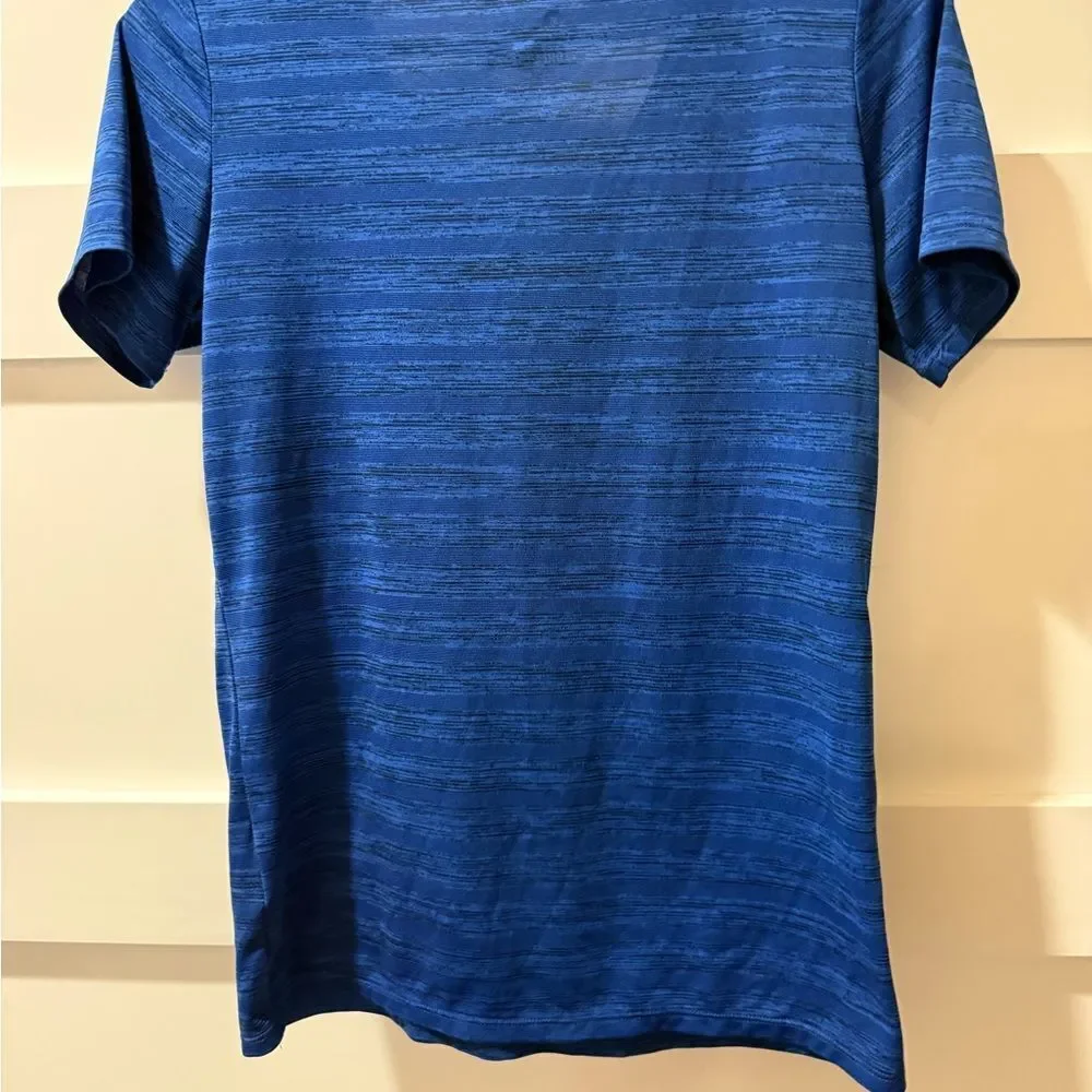 Nike Bright Striped Blue V-Neck Athletic Fit Dri-Fit size medium